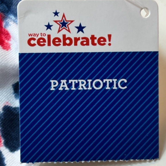 NWT Way to Celebrate Toddler Patriotic Red White & Blue Tie-Dye Shorts Size 2T - Picture 5 of 9